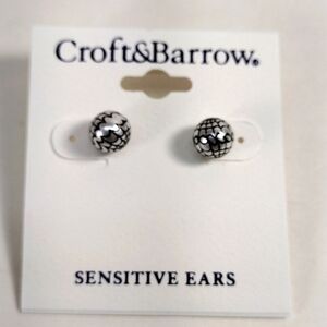 Croft & Barrow Women's Polished Silver Color & Grey  Designed Ball Stud Earrings